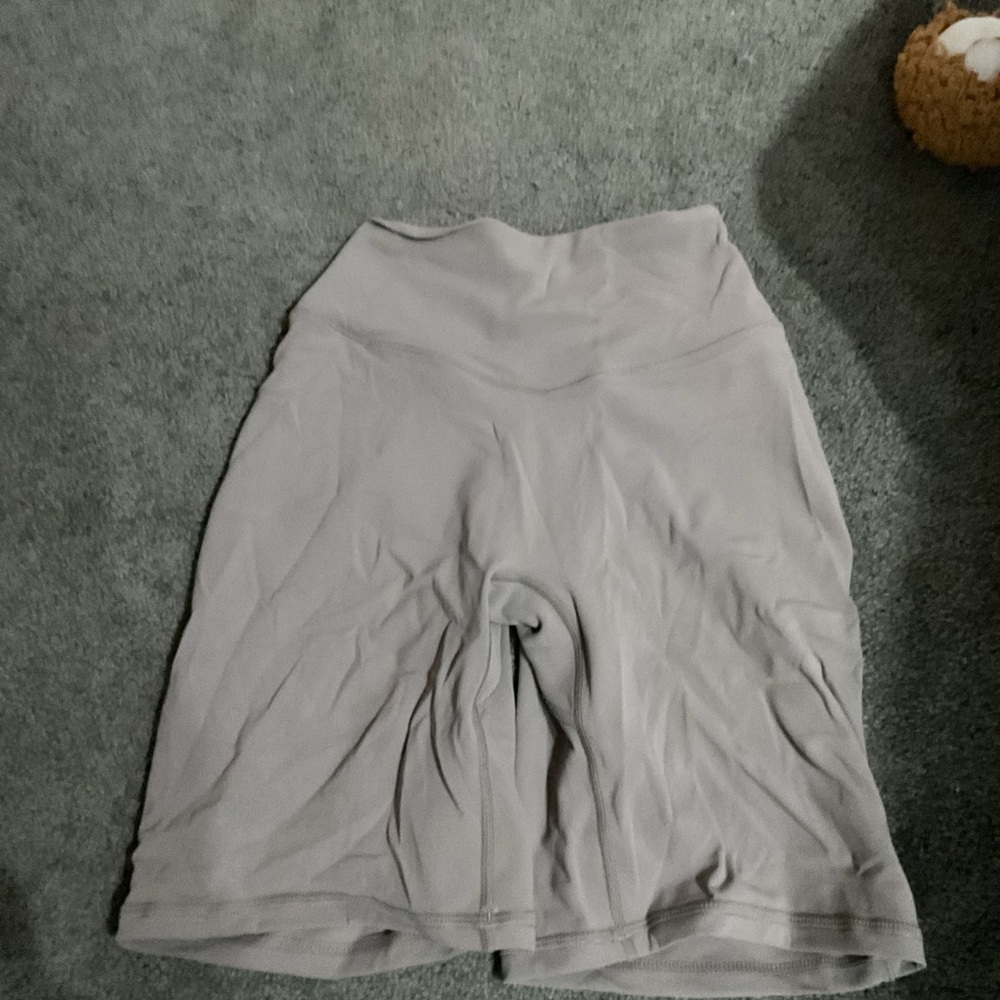 Buffbunny aggressive scrunch shorts